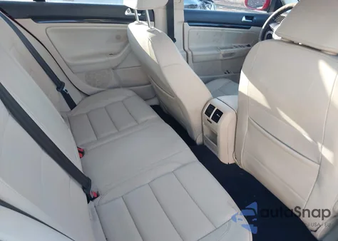 2010 Volkswagen Jetta Se from USA, damaged, VIN 3VWRZ7AJ4AM026674